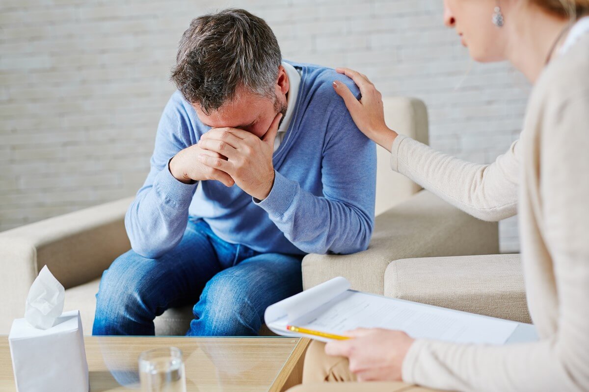 Hopeless man visiting psychologist
