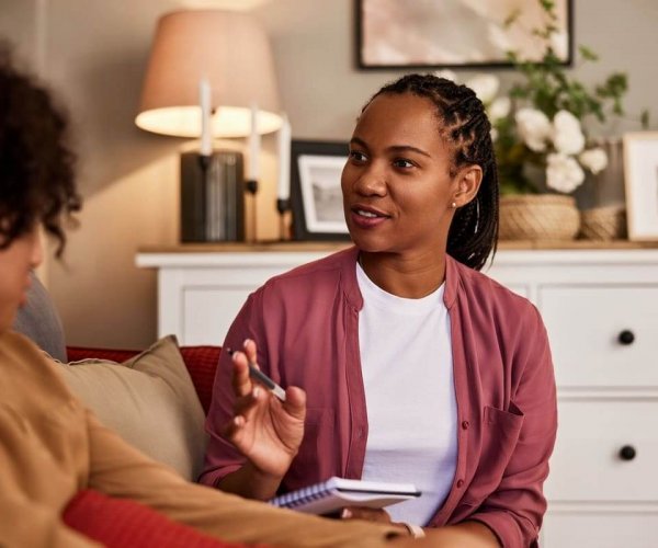 a-beautiful-african-american-psychologist-talking-2025-08-25-22-39-35-utc